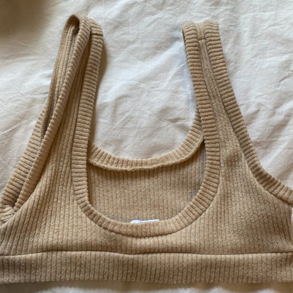 Laina Rauma Fuzzy Ribbed Sports Bra in Latte - Picture 3 of 6